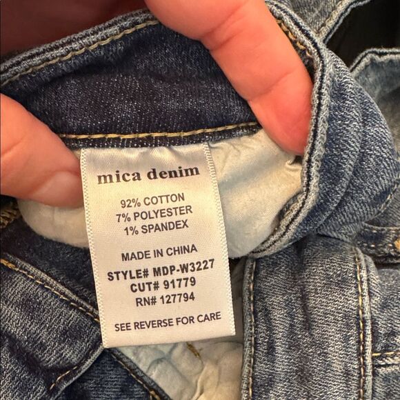 MICA DENIM Barrel Leg Jeans - Picture 8 of 15